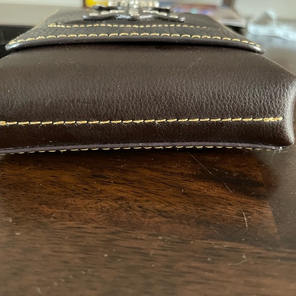 Beautiful handmade one of a kind! Bag itself is in excellent condition! - Picture 10 of 16